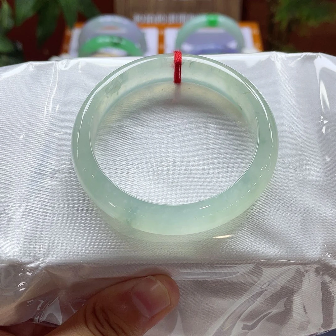 未镶嵌手镯翡翠14 号链接