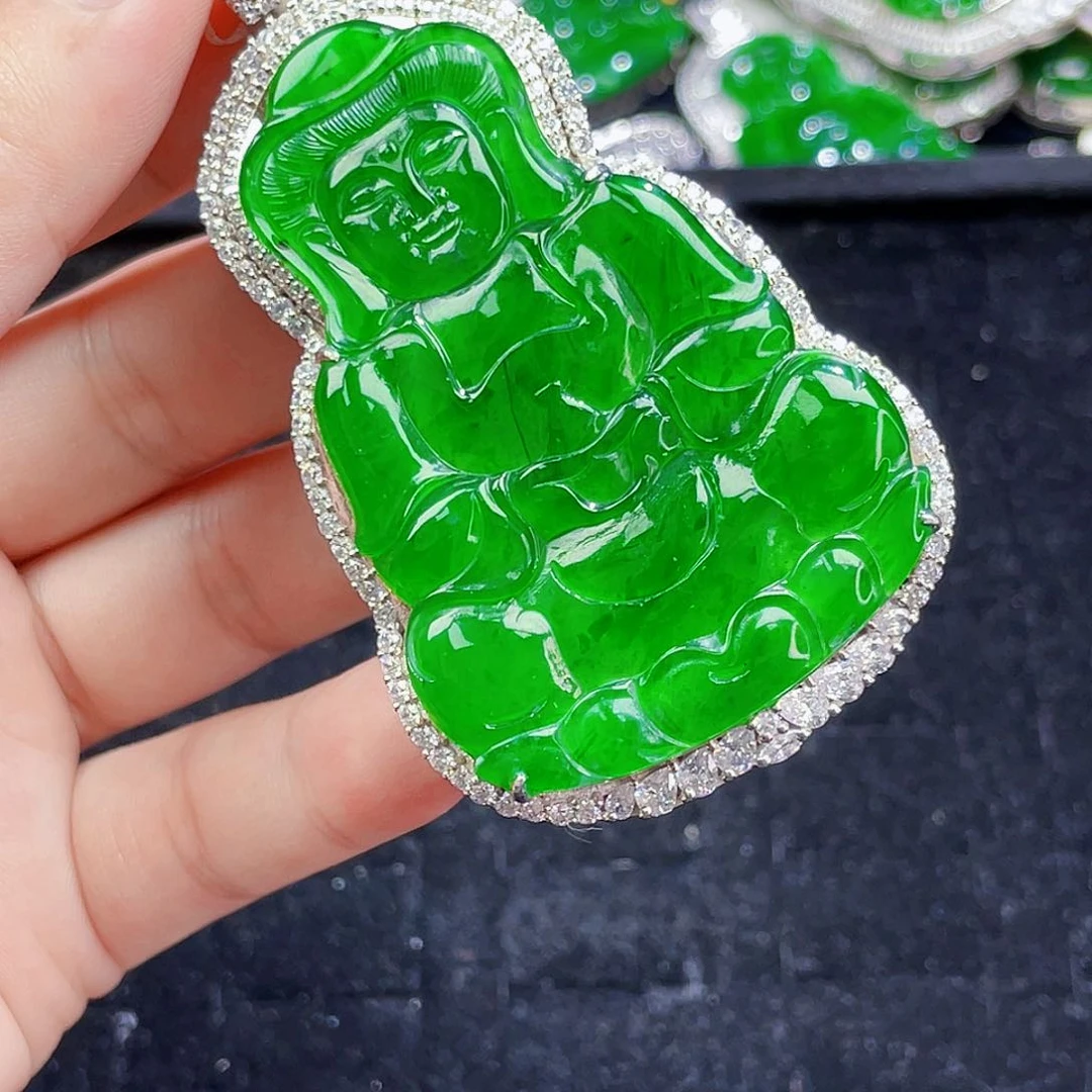 翡翠未镶嵌颈饰6，