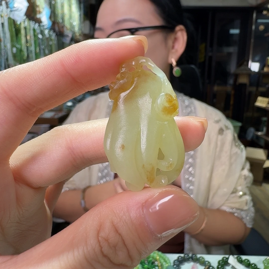 颈饰未镶嵌和田玉