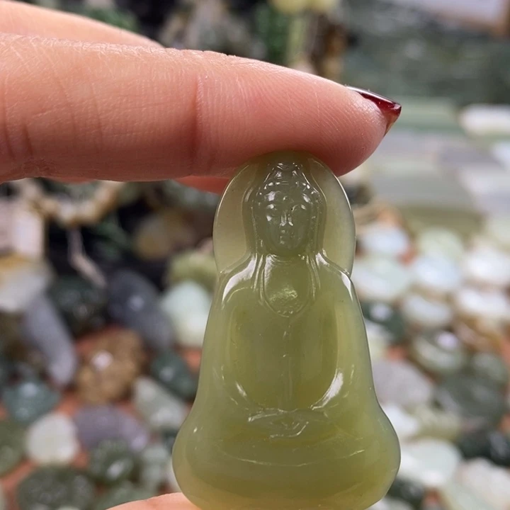 和田玉未镶嵌颈饰和田玉