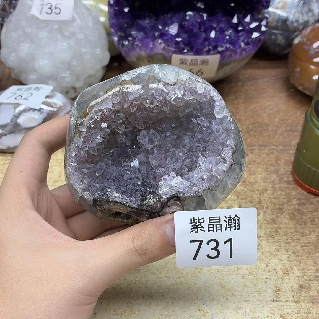 水晶大型摆件（非配饰）未镶嵌