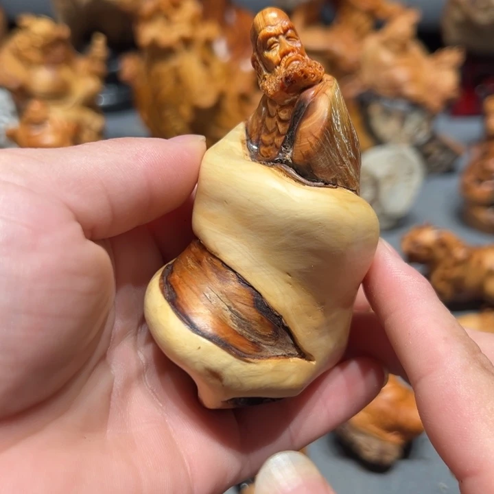 柏木（崖柏）点点关注