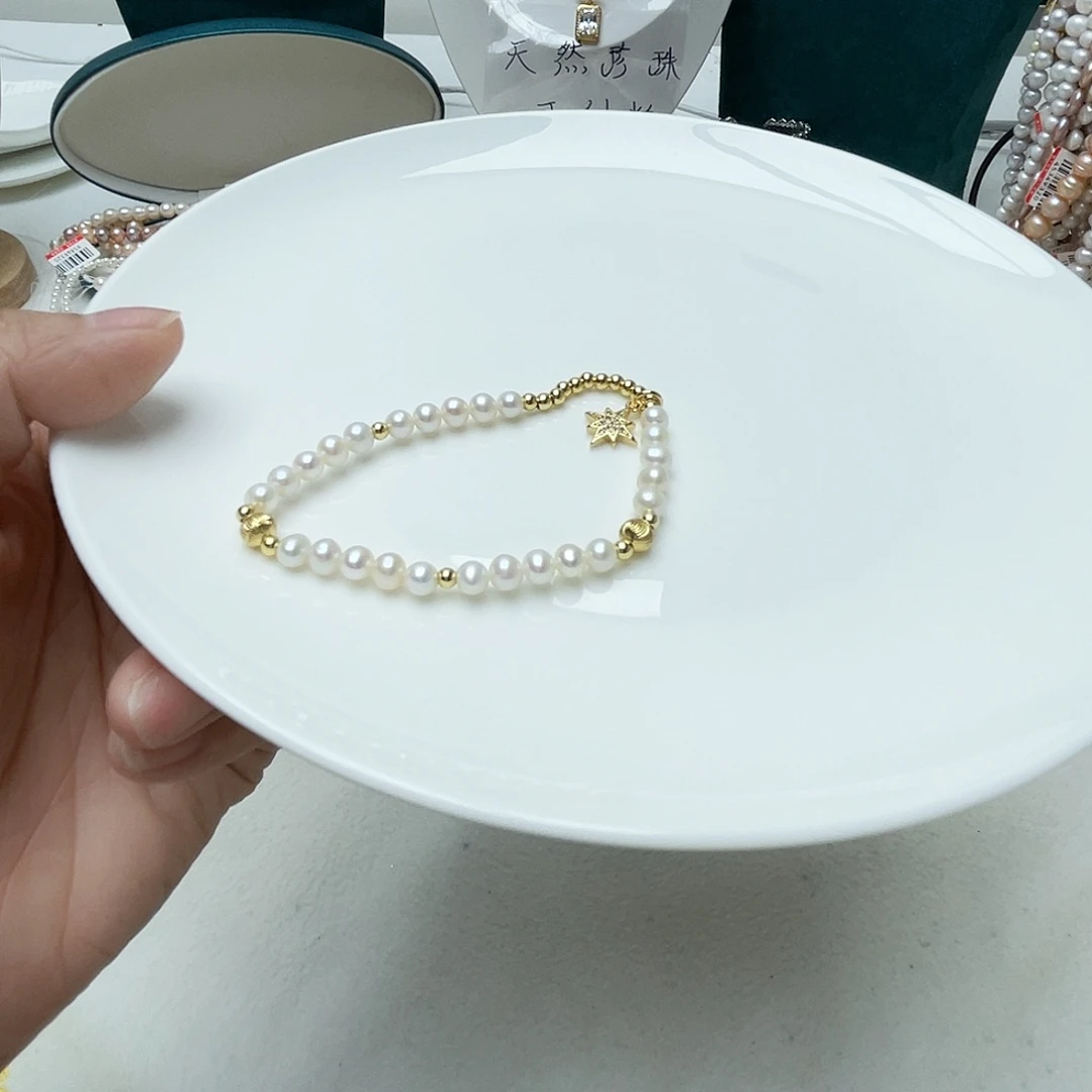 未镶嵌淡水珍珠颈饰