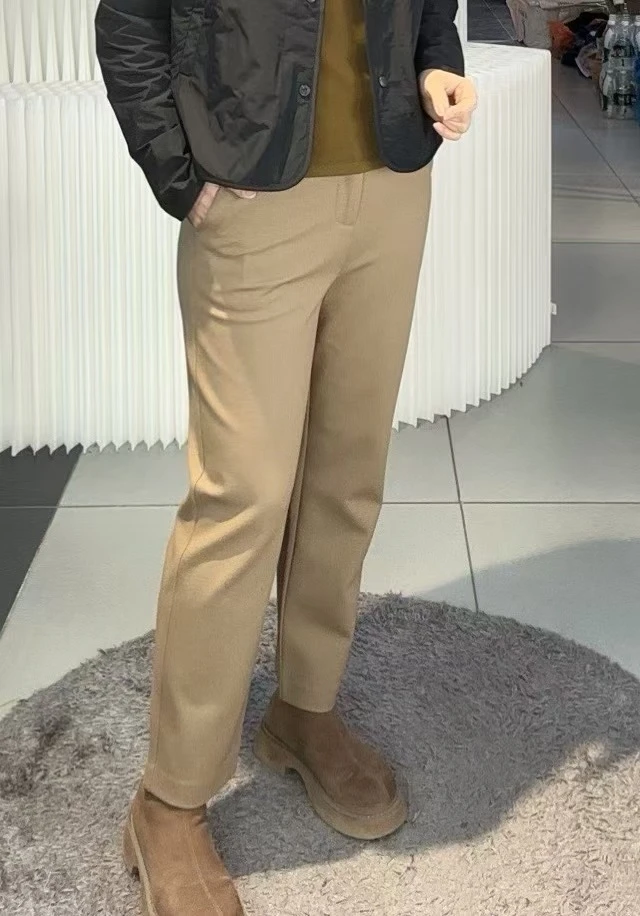 涛姐服饰 2025年早春款 锥形休闲裤 FM250536