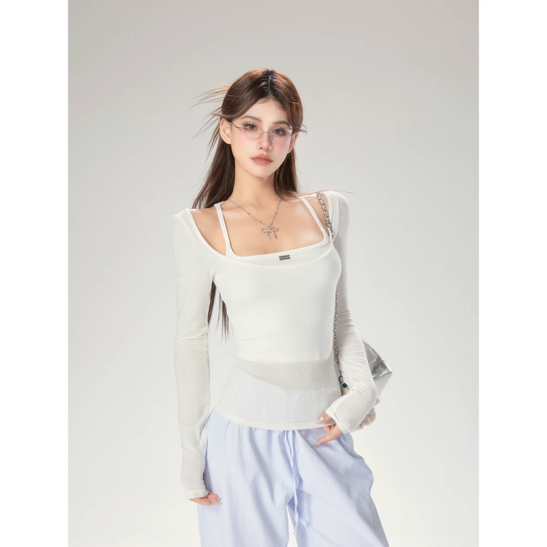 灰尘邓邓 女2024早秋新款慵懒风针织T恤 D24B2396