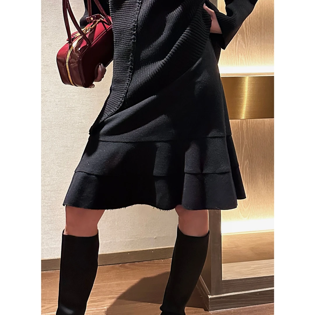 AME  臀线蛋糕裙   递进美学高延展糯叽叽层次半身裙ZD11BZHJ341