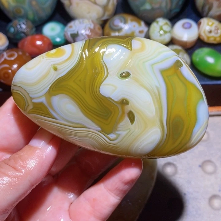 未镶嵌玛瑙/玉髓珠宝半成品69