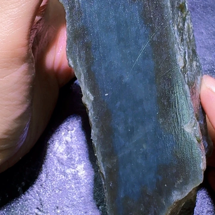 未镶嵌和田玉（糖玉）珠宝半成品