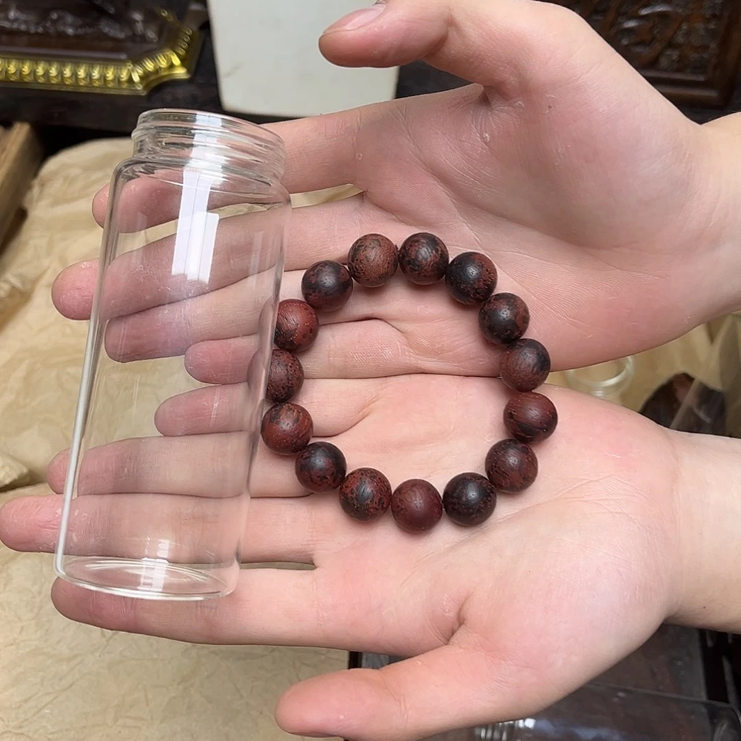 大叶紫檀（黑酸枝木类）