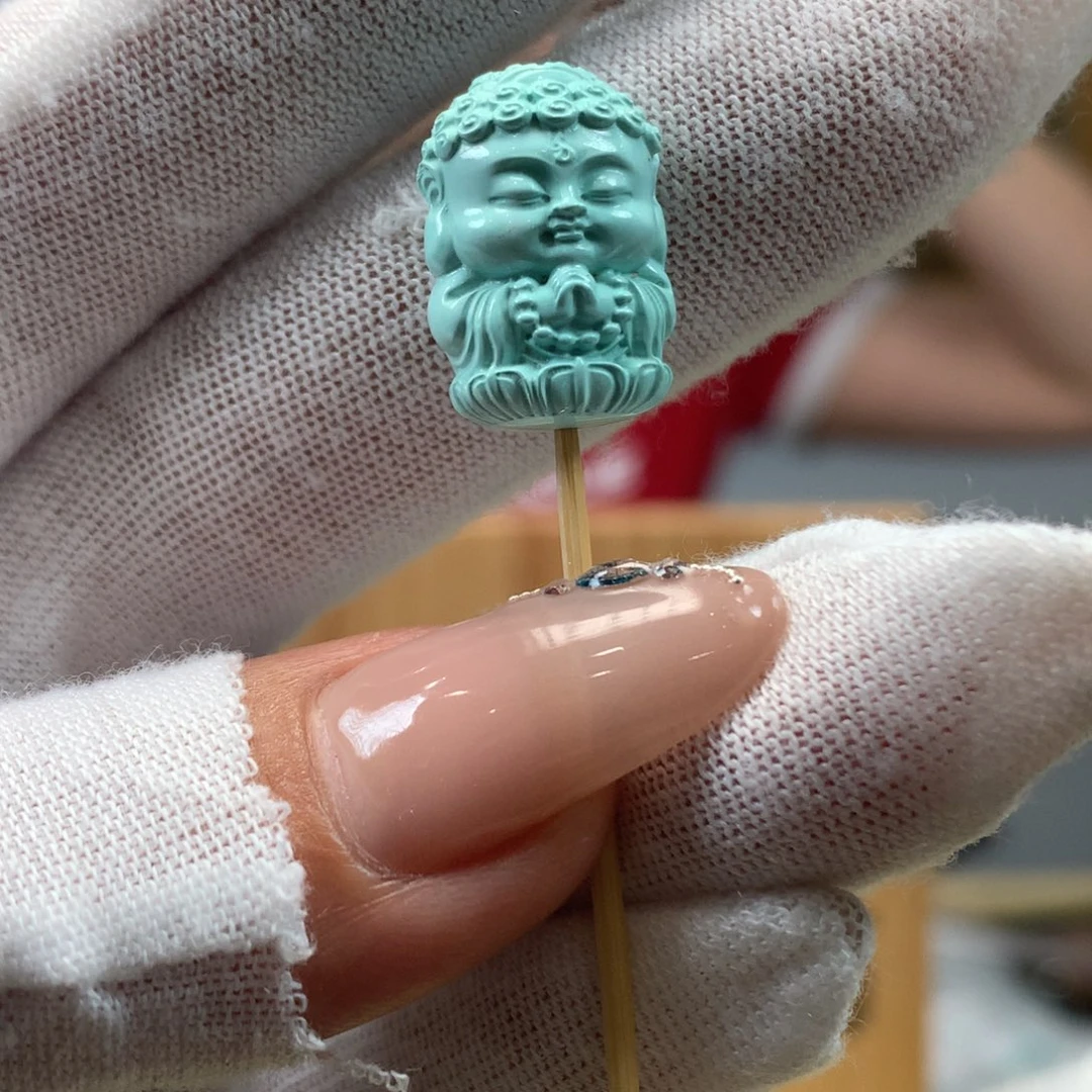 绿松石未镶嵌挂件