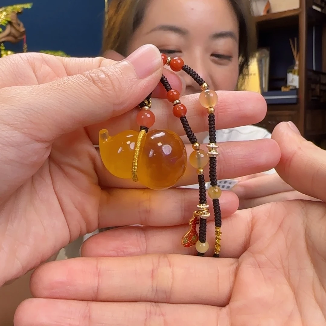 未镶嵌颈饰蜜蜡1111111111111