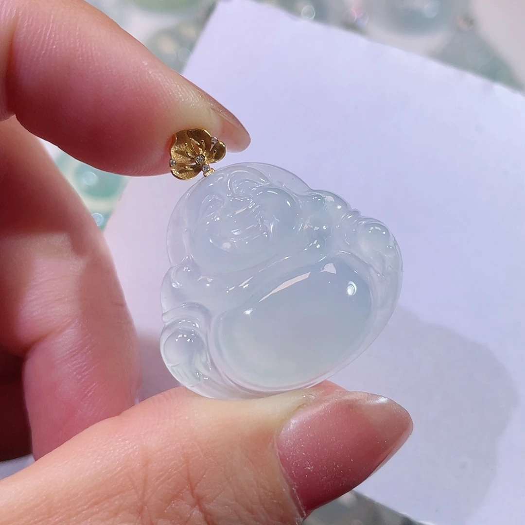 翡翠18K金镶嵌颈饰佛公