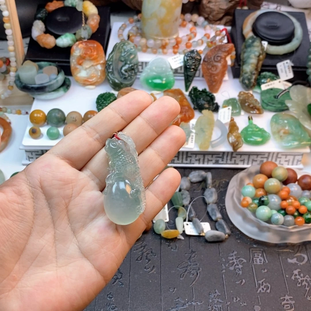 小***糖未镶嵌手串翡翠卡11