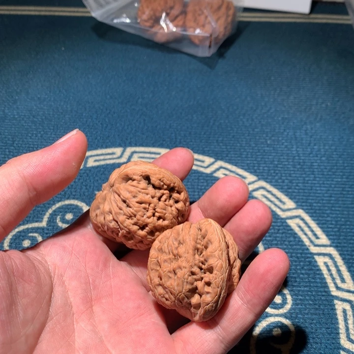 吊坠桃核爱*?文玩核桃文玩核桃