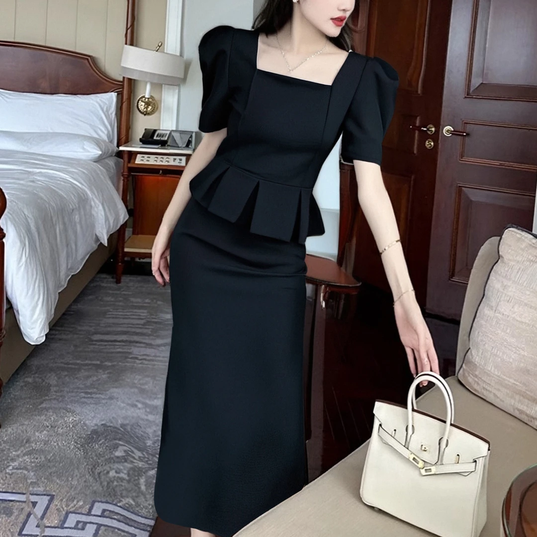 A黑色连衣裙女2025夏季显瘦新款方领气质赫本风假两件长裙9616
