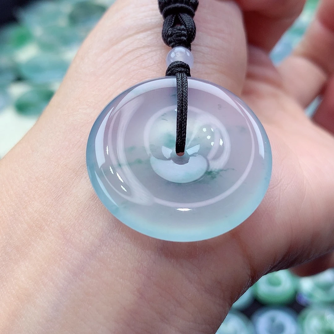 颈饰未镶嵌翡翠编号65。尺寸29.7-5.8