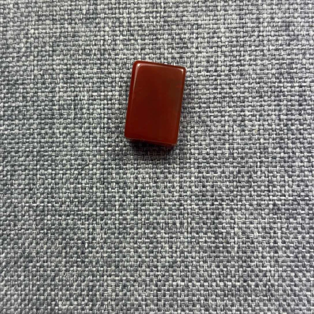 南红玛瑙颈饰未镶嵌贝*