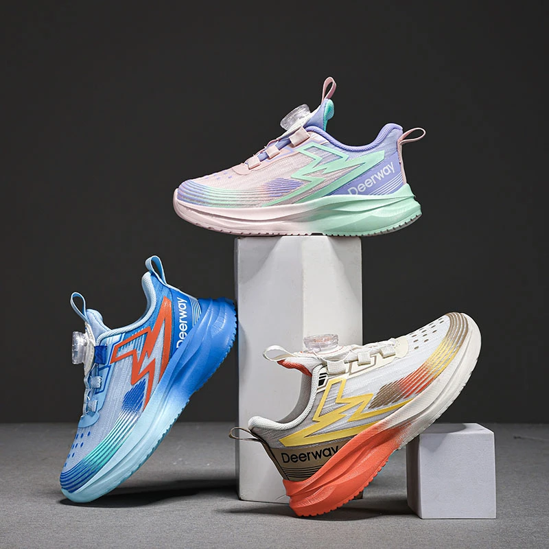 德尔惠新款春秋网面透气童鞋中大童耐磨防滑蓝色儿童户外运动鞋子