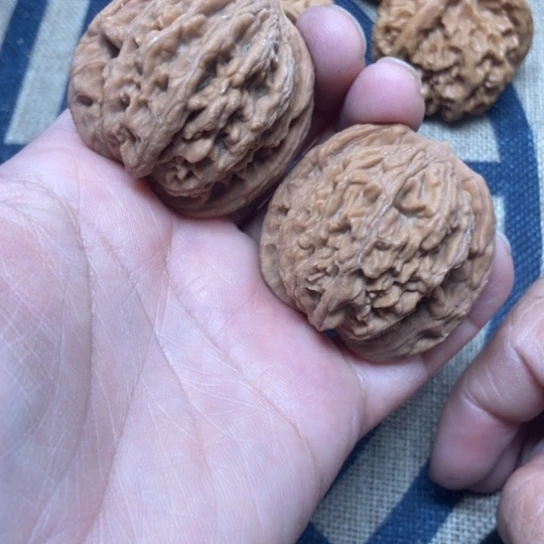 吊坠文玩核桃师虎兽
