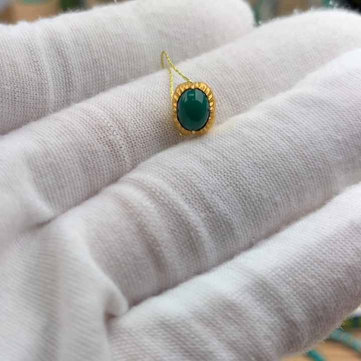 18K金镶嵌绿松石珠宝奇石