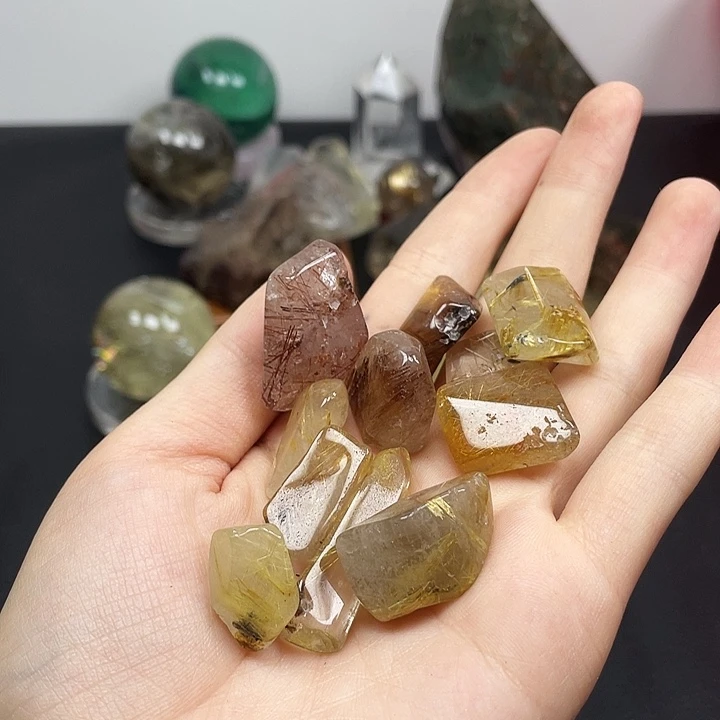 珠宝半成品水晶未镶嵌366水晶石