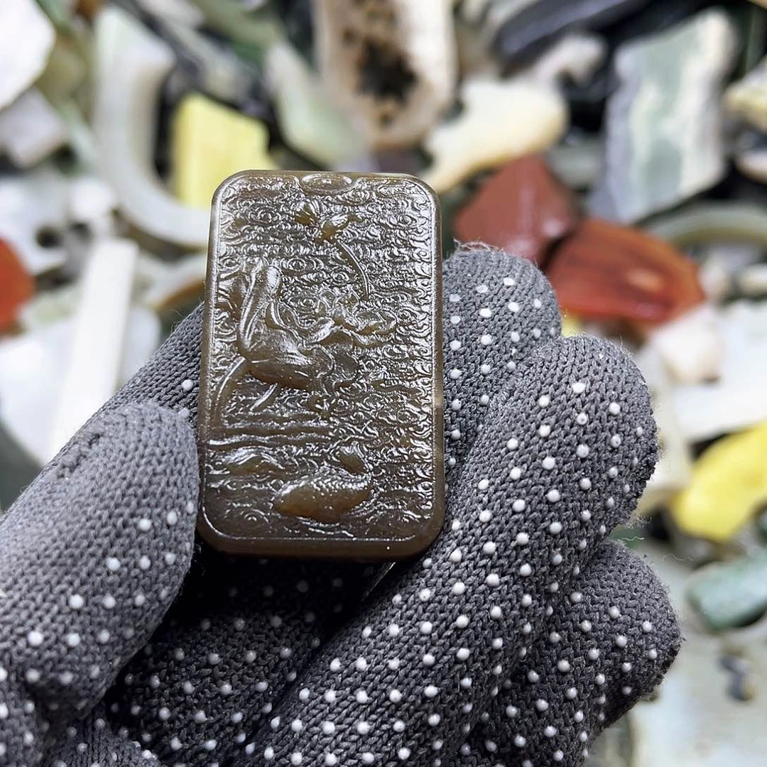 颈饰未镶嵌和田玉