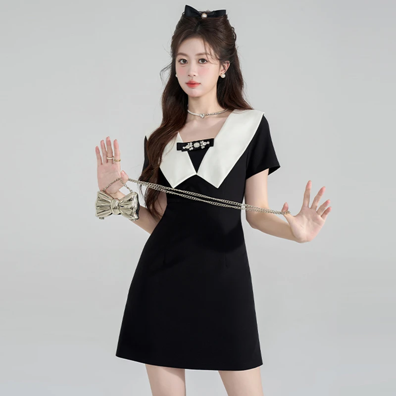 赫本风娃娃领黑色连衣裙夏季2025新款气质收腰显瘦公主a字裙D0619