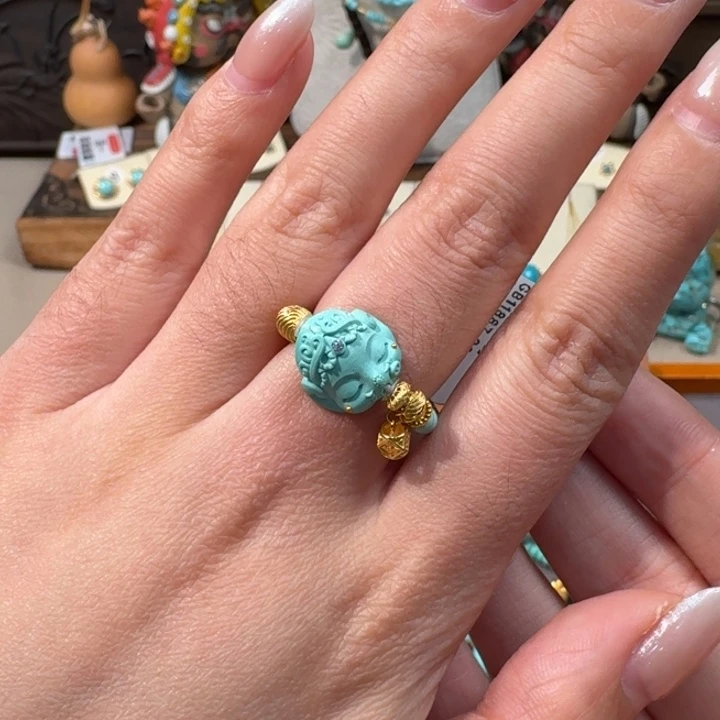 绿松石18K金镶嵌戒指公主象