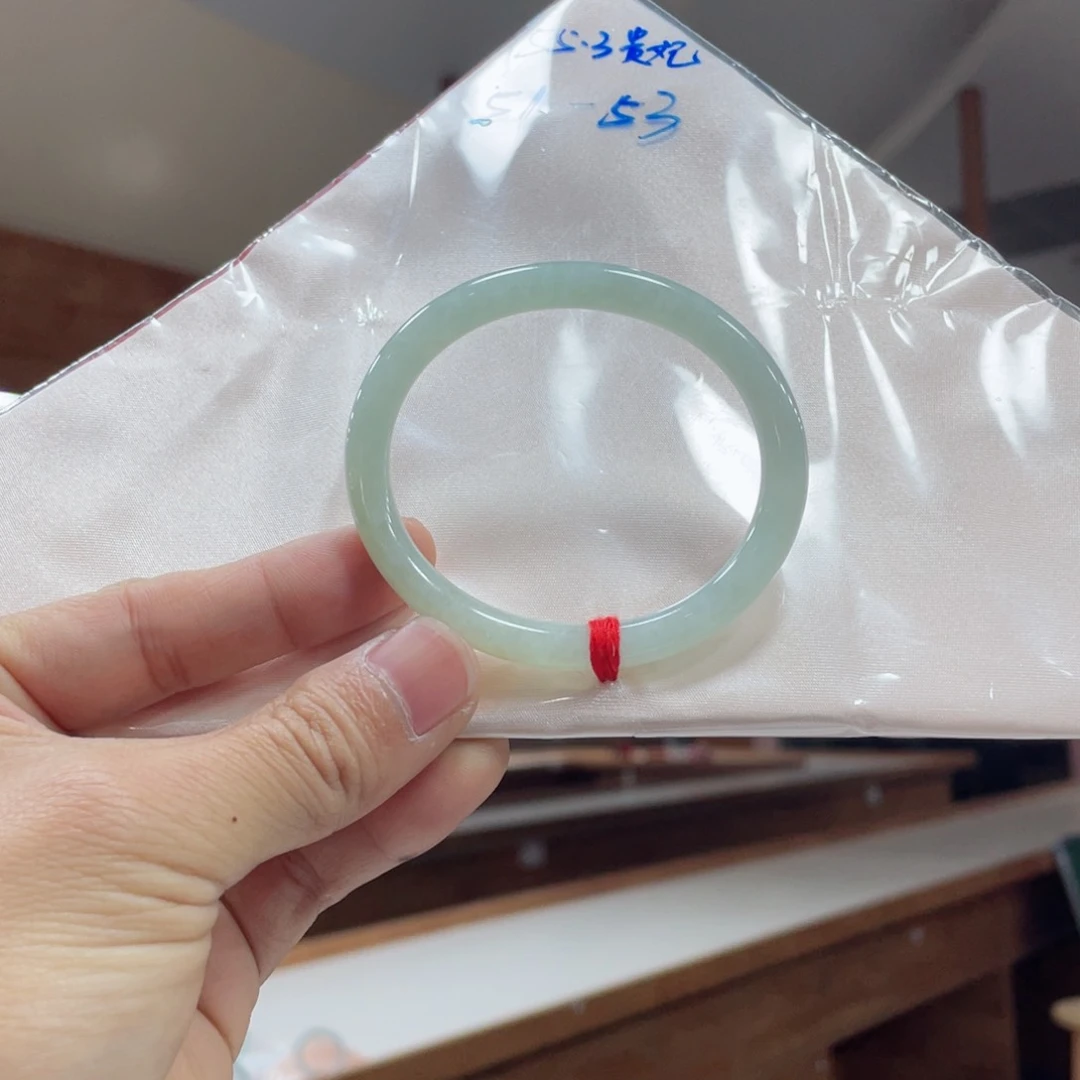 翡翠手镯未镶嵌买断