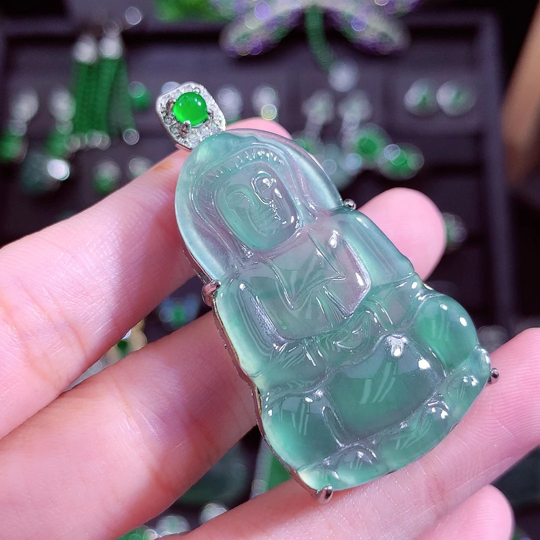 颈饰未镶嵌翡翠天然