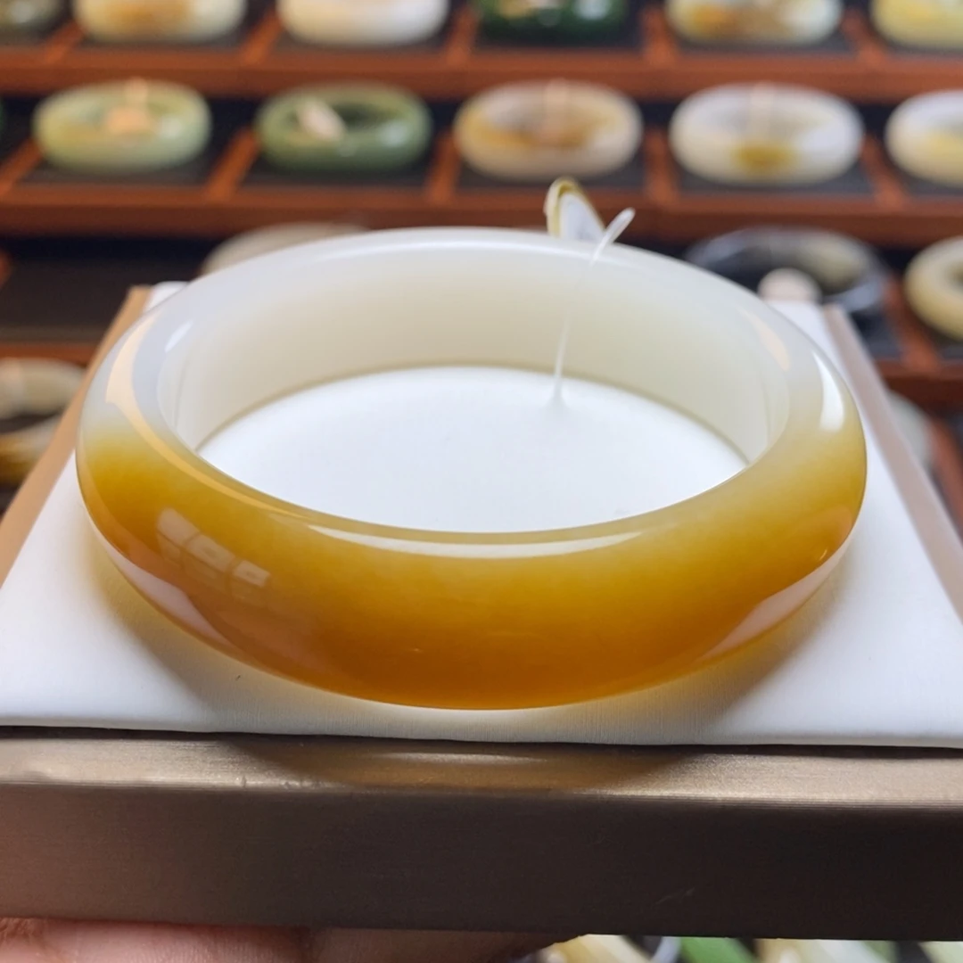 未镶嵌手镯和田玉56圈