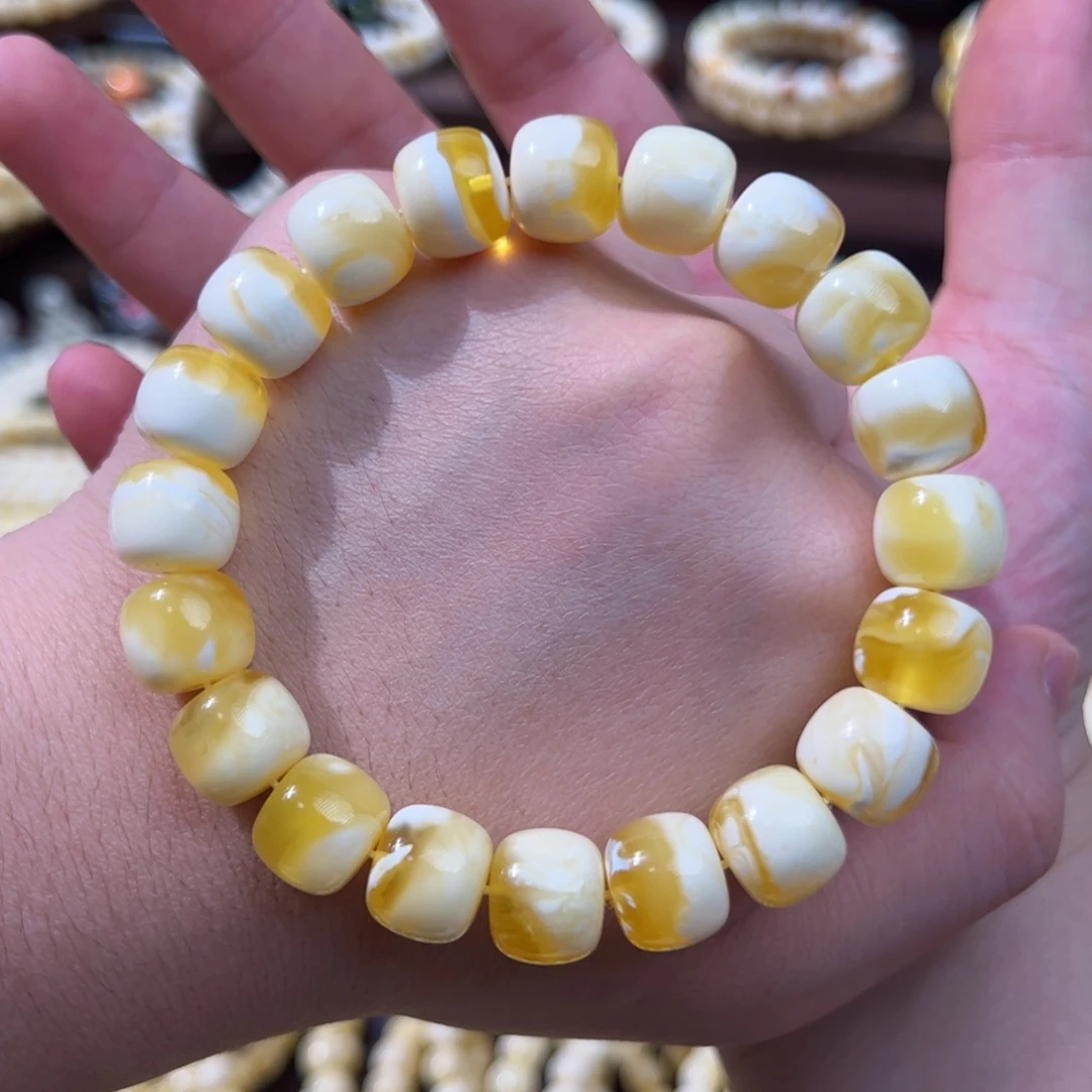 琥珀未镶嵌手串12.4m金漆白蜜蜡手串