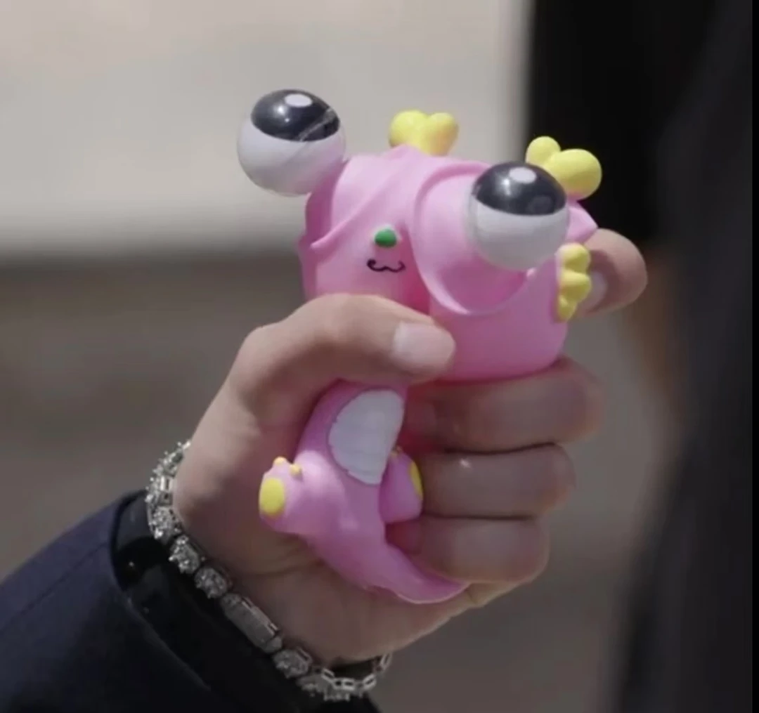 逆爱同款萌萌大宝爆眼龙创意解压玩具捏捏挤压瞪眼