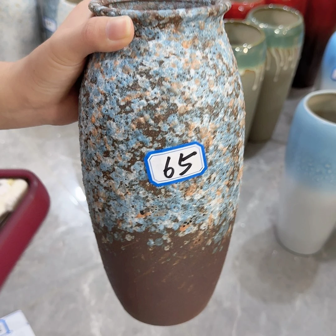 瓶65号复古陶瓷高25厘米微瑕一个