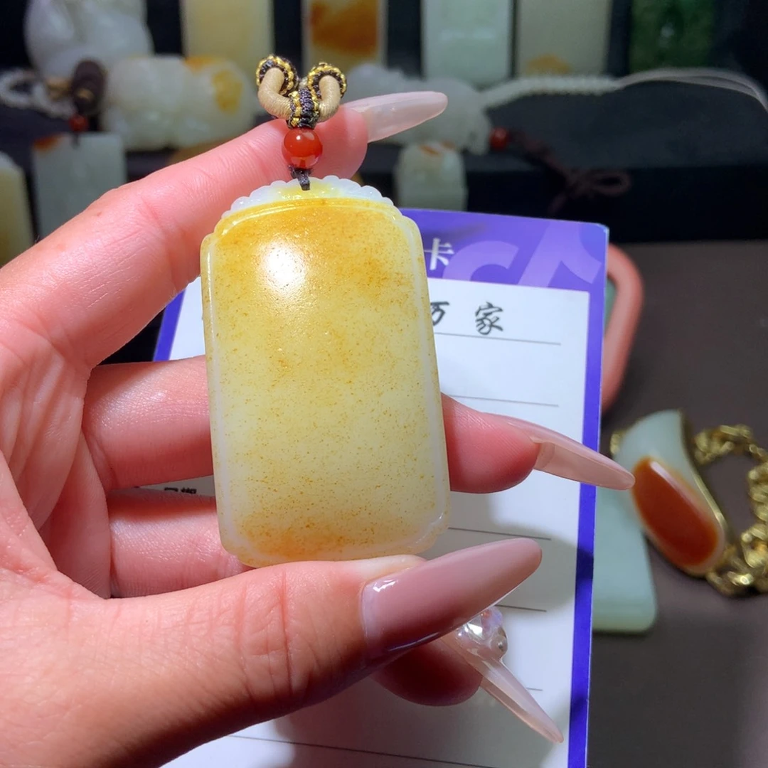 @****和田玉未镶嵌颈饰