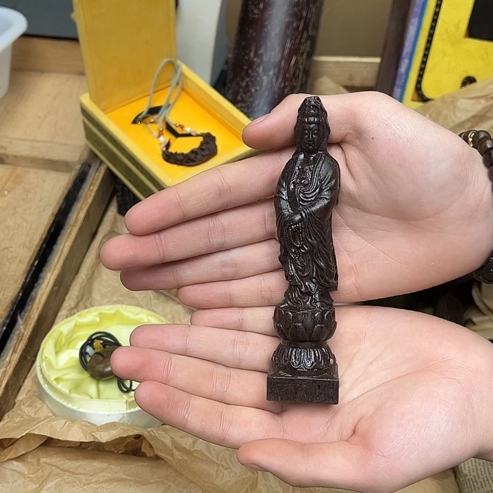 大叶紫檀（黑酸枝木类）