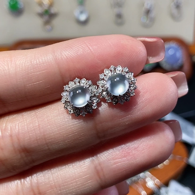 【闪购商品】翡翠耳饰18K金镶嵌白冰耳饰