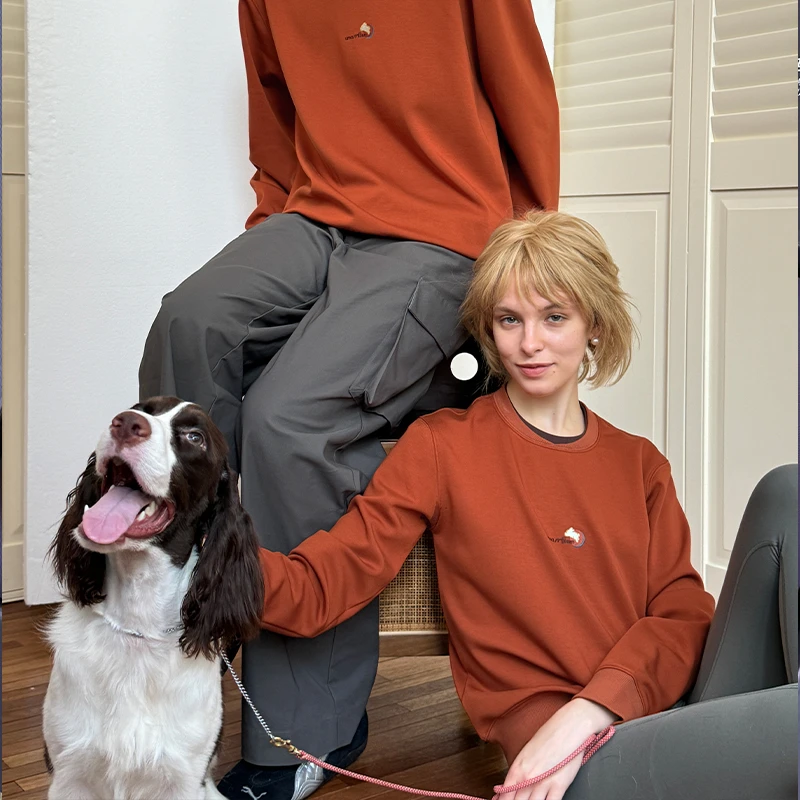 UMAMIISM有茂密声 加绒保暖撞色双层领口休闲刺绣圆领长袖卫衣