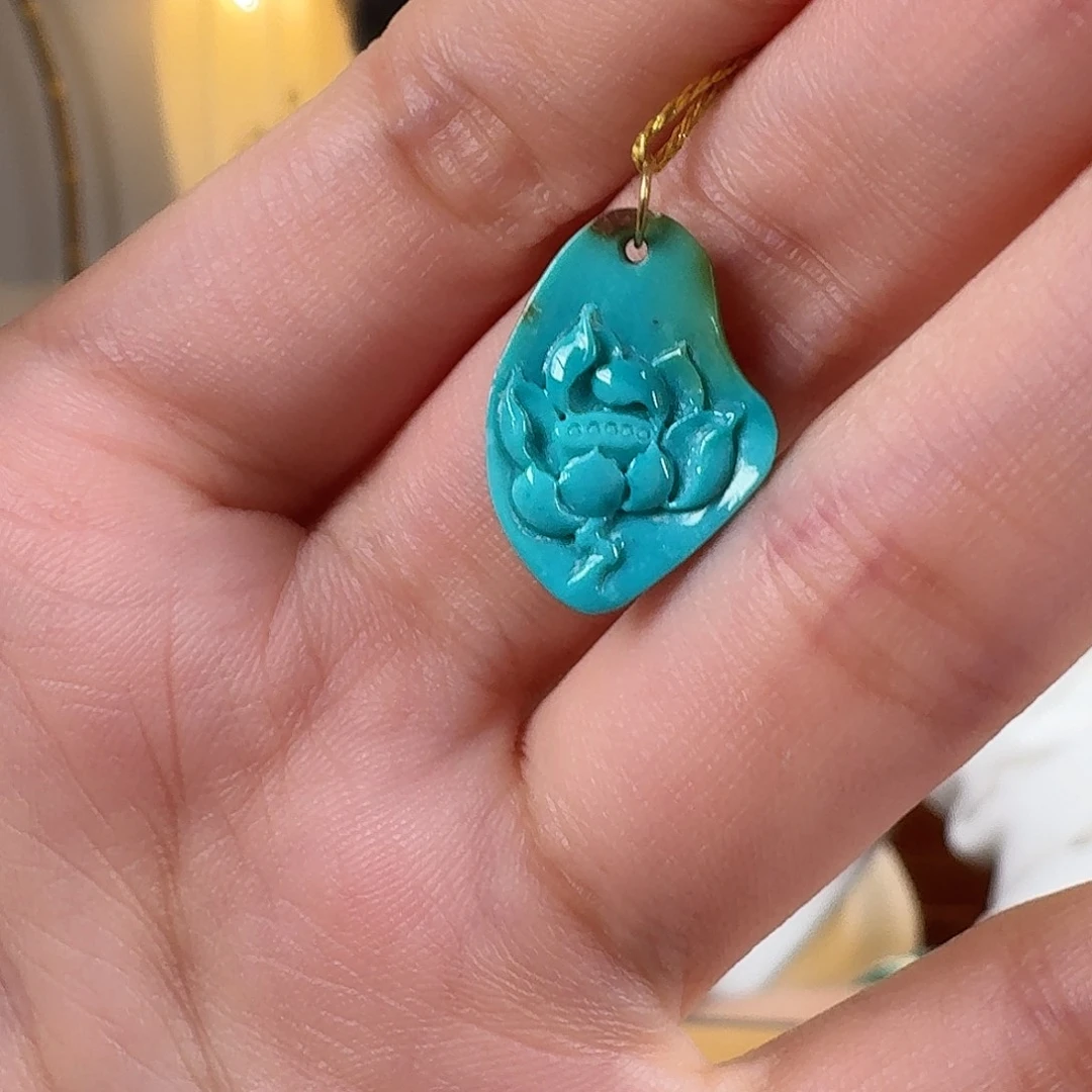 绿松石未镶嵌挂件