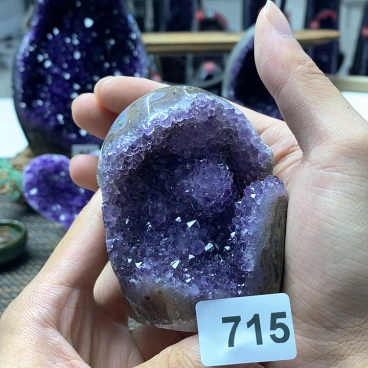 未镶嵌大型摆件（非配饰）水晶