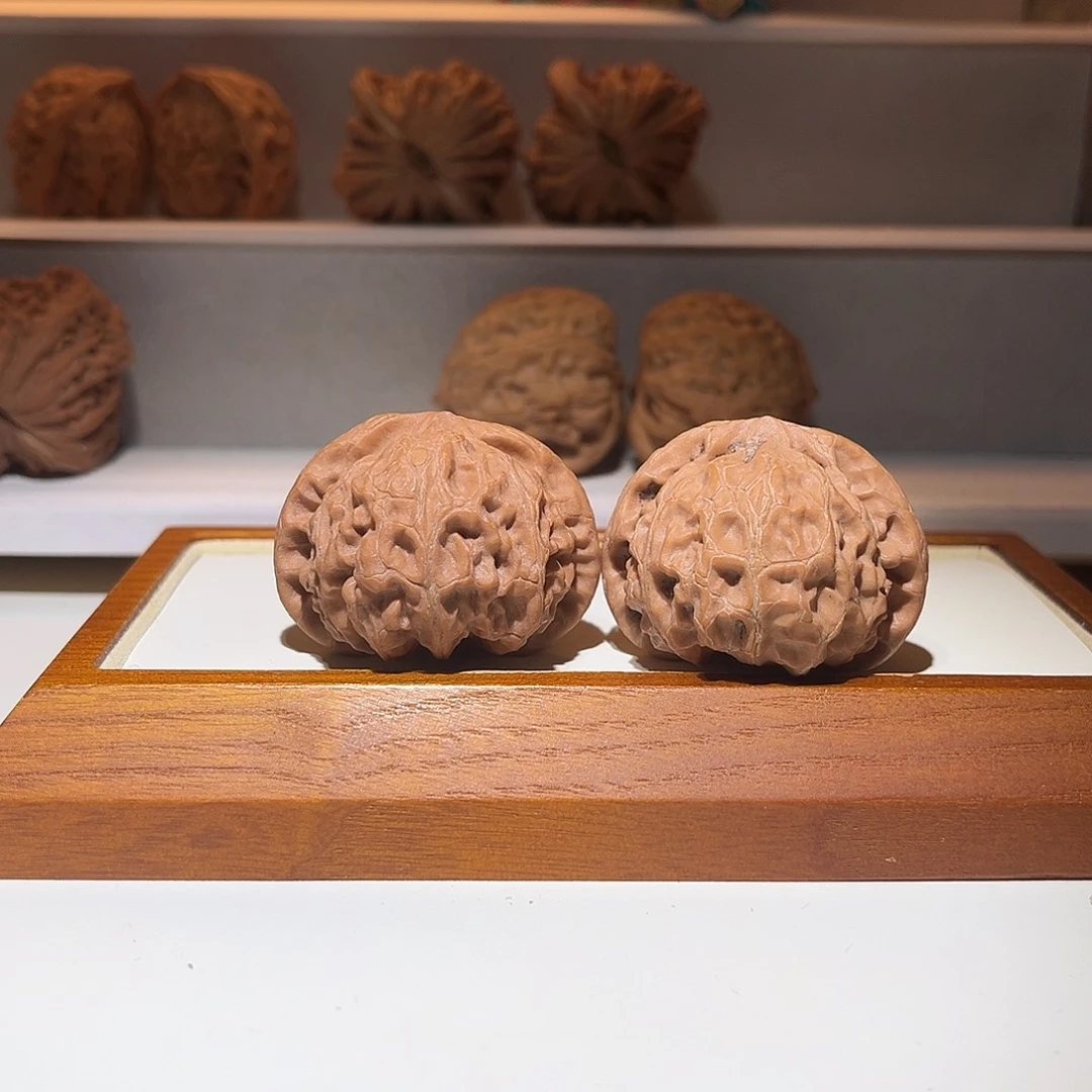 41肉球款宫灯…………