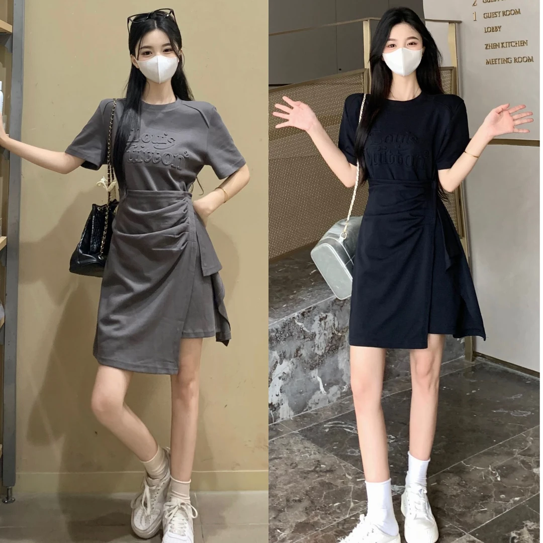 大码韩版夏季新款纽扣围裙3D立体字母浮雕设计感显瘦连衣裙