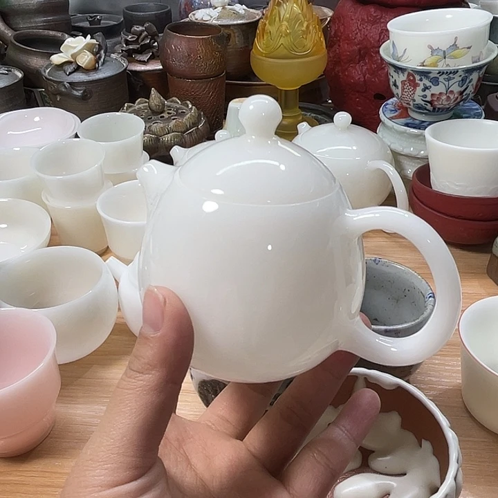 用***6陶瓷制品及陶瓷艺术品微瑕璞玉