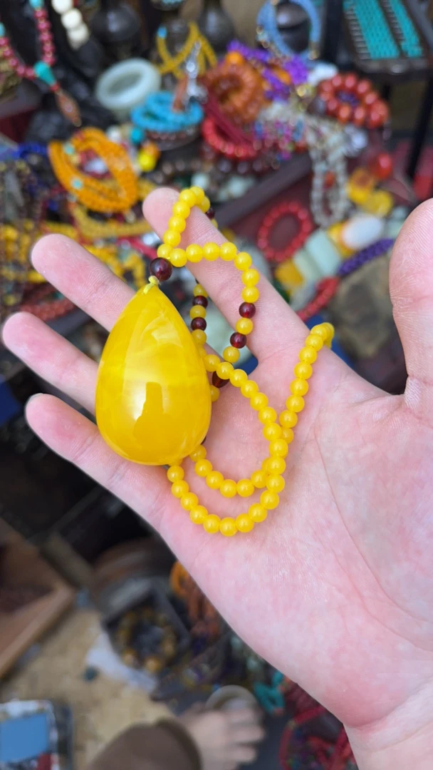 【闪购商品】蜜蜡吊坠