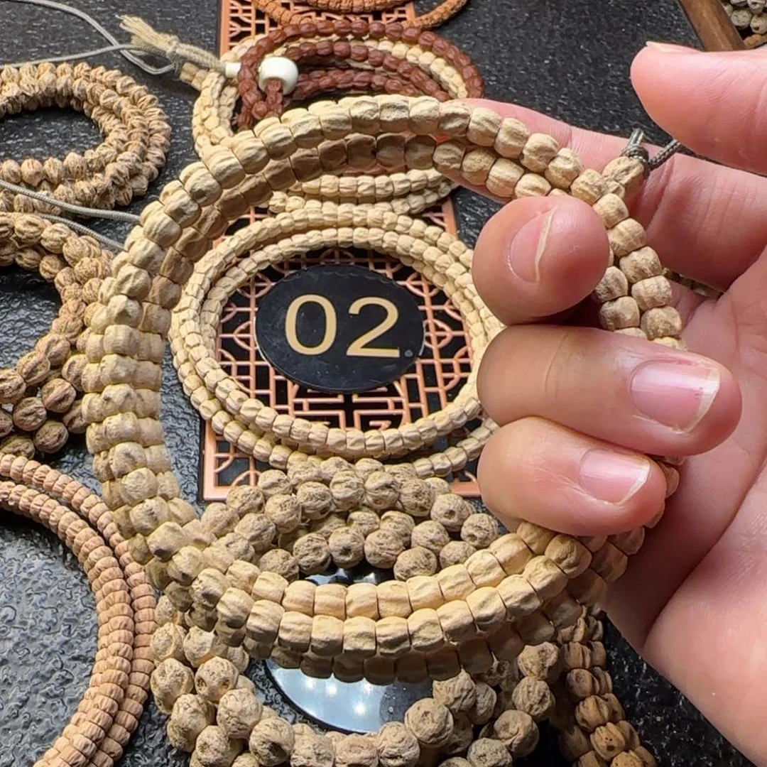 柏香籽/百香籽吊坠维***托