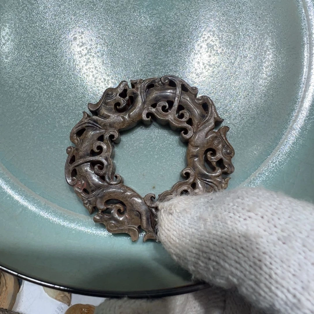 荣***威其他我在这里等着你来看看