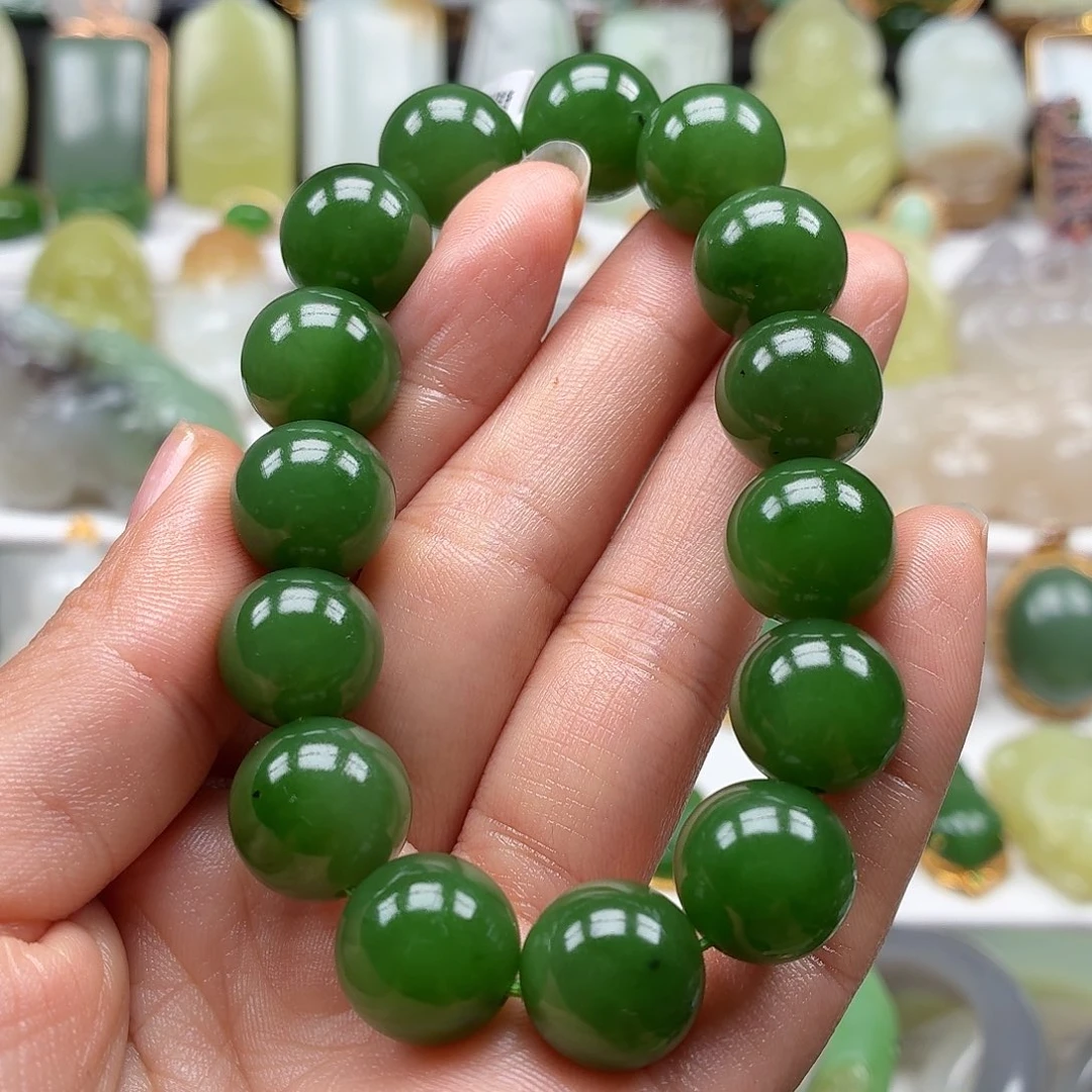 和田玉未镶嵌颈饰卡14阳绿