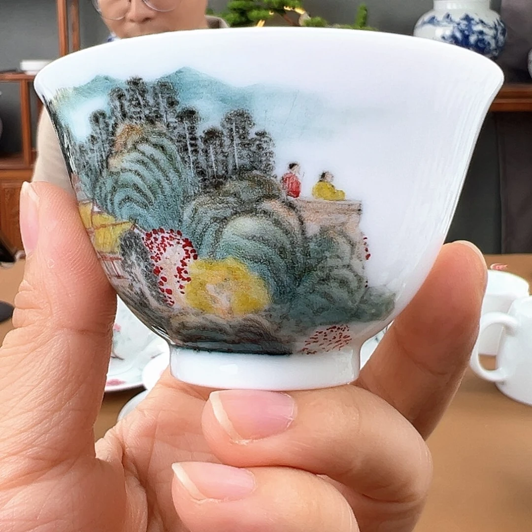 釉下五彩亭台楼阁主人杯