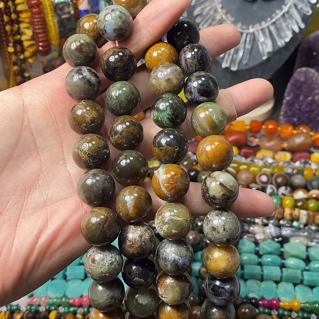 石英质玉未镶嵌，彩玛瑙18mm，