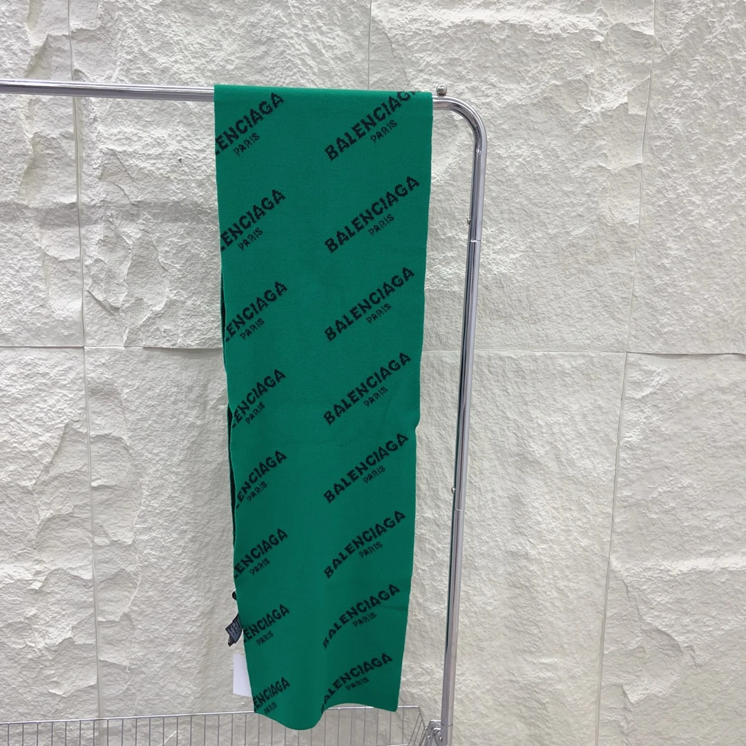 99新 Balenciaga/巴黎世家 安洁利严选围巾成色看直播GSS23737